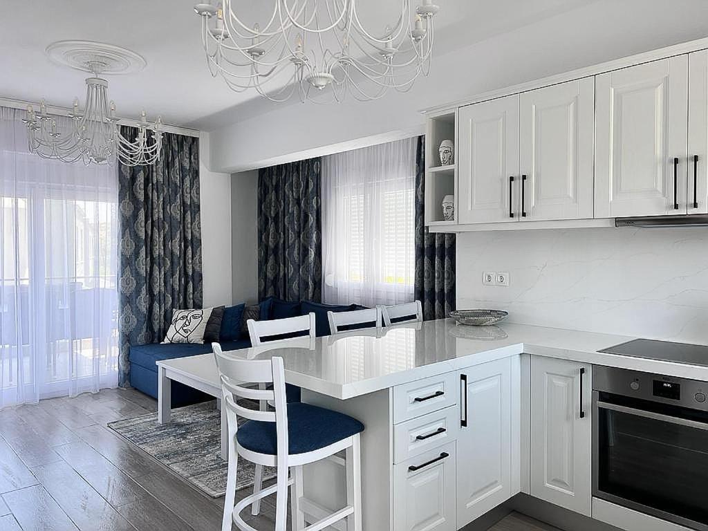 Royal Apartments - Nikiti Екстериор снимка